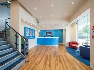 Hotel Hampton By Hilton London Docklands